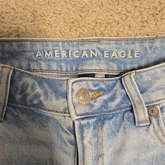 American Eagle Light Blue Straight Leg Jeans Size 4 - Picture 2 of 5